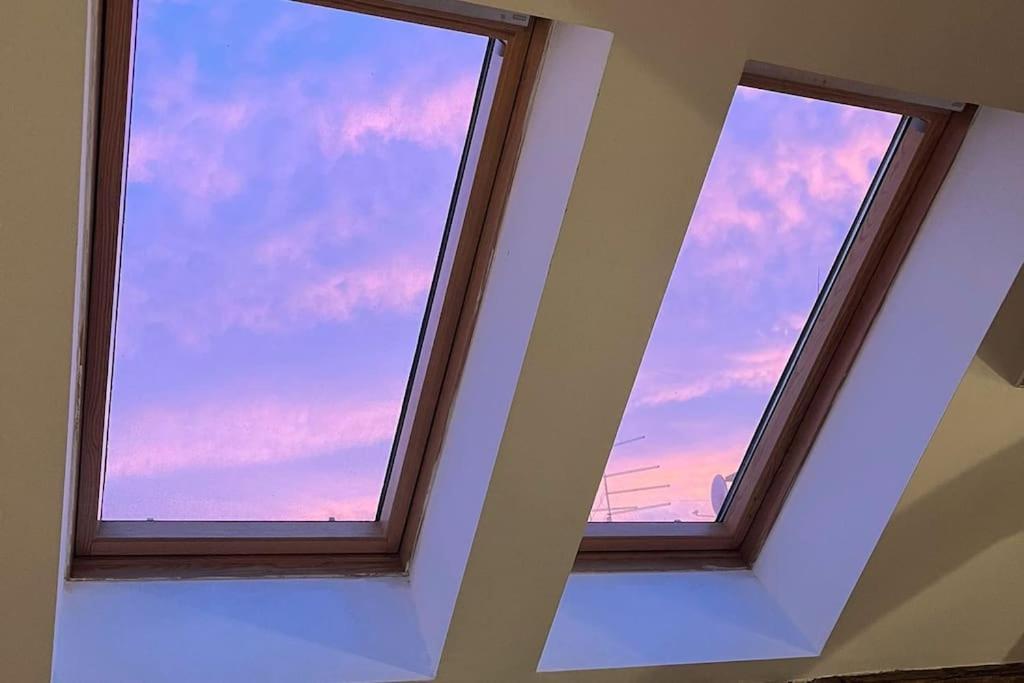 Art / Peaceful / Historical City Center Apartment Zagreb Luaran gambar