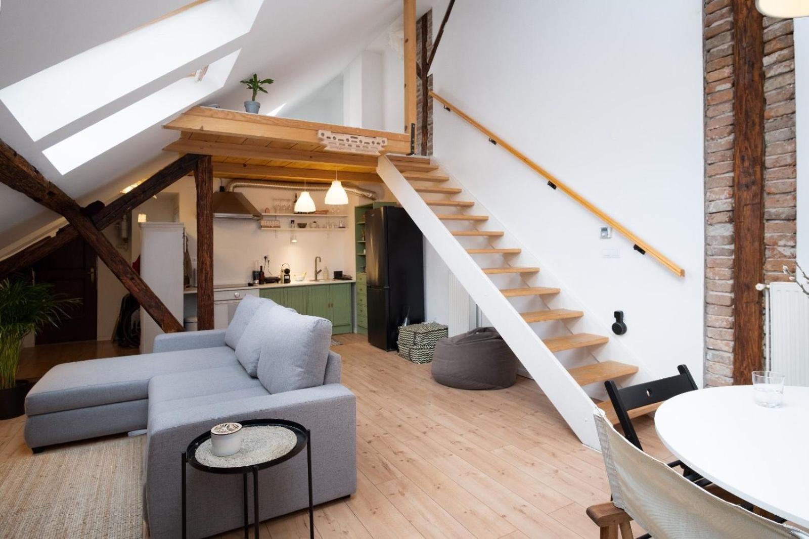 Art / Peaceful / Historical City Center Apartment Zagreb Luaran gambar